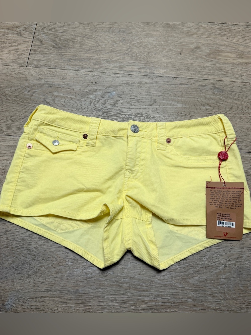 NWT True Religion Joey Corduroy Shorts Yellow 30